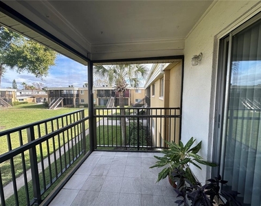 1000 Lake Of The Woods Boulevard - Photo Thumbnail 17