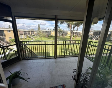 1000 Lake Of The Woods Boulevard - Photo Thumbnail 5