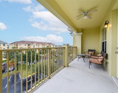 4804 Cayview Avenue - Photo Thumbnail 2