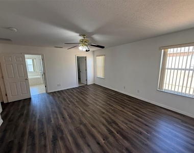 2616 Plumberry Avenue - Photo Thumbnail 18