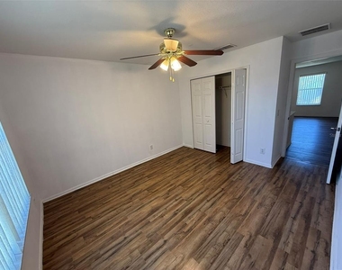 2616 Plumberry Avenue - Photo Thumbnail 16