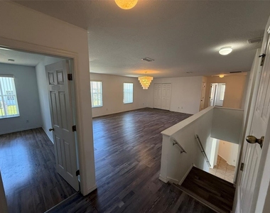 2616 Plumberry Avenue - Photo Thumbnail 8