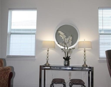 821 Land Avenue - Photo Thumbnail 15