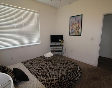 821 Land Avenue - Photo Thumbnail 22