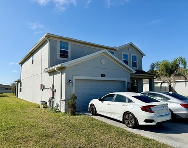 1742 Chatsworth Circle - Photo Thumbnail 17