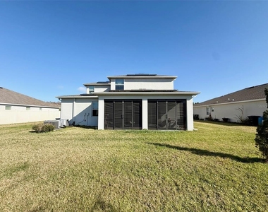 1742 Chatsworth Circle - Photo Thumbnail 15
