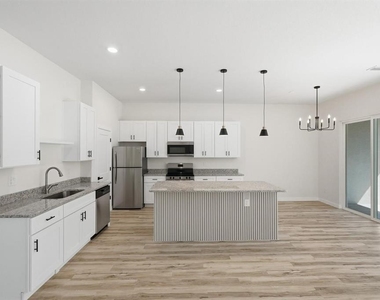 1 Fanshawe Lane - Photo Thumbnail 21