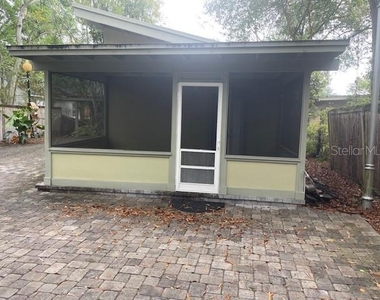 1610 Haven Drive - Photo Thumbnail 8