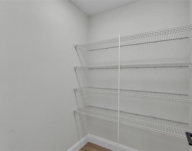 1246 Dorothy Street - Photo Thumbnail 7