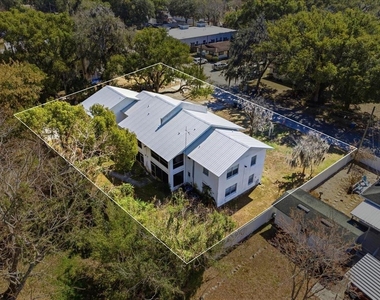 740 E Pearl Street - Photo Thumbnail 19