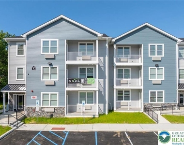 948 N Front Street - Photo Thumbnail 1