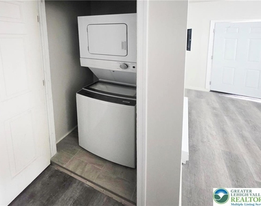 1401 Broadway - Photo Thumbnail 5