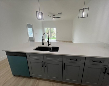 8249 Dimstead Street - Photo Thumbnail 7