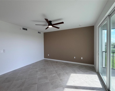 17560 Opal Sand Drive - Photo Thumbnail 9