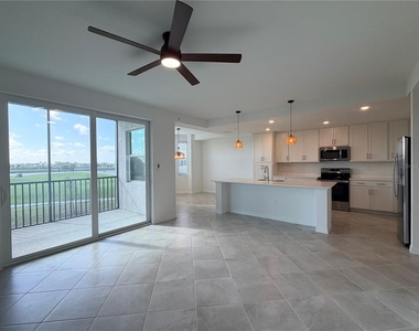 17560 Opal Sand Drive - Photo Thumbnail 11