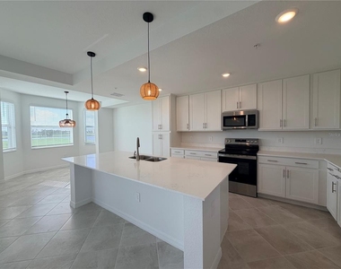 17560 Opal Sand Drive - Photo Thumbnail 2