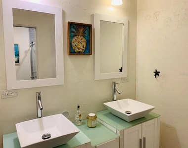 4929 Brookmeade Drive - Photo Thumbnail 5