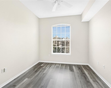 5160 Northridge Road - Photo Thumbnail 14