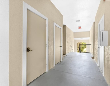 5160 Northridge Road - Photo Thumbnail 2