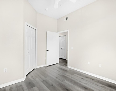 5160 Northridge Road - Photo Thumbnail 18