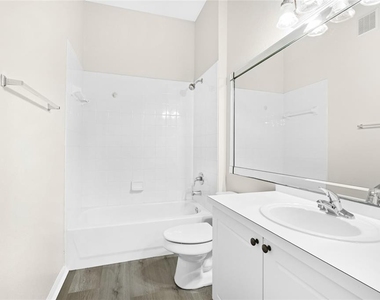 5160 Northridge Road - Photo Thumbnail 16