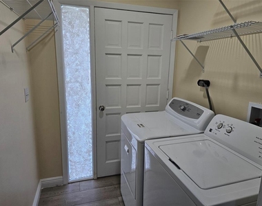 3304 Mcdill Road - Photo Thumbnail 16