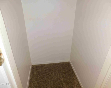 6400 Edgemere Boulevard - Photo Thumbnail 22