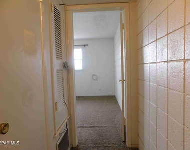 6400 Edgemere Boulevard - Photo Thumbnail 13