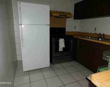 6400 Edgemere Boulevard - Photo Thumbnail 5