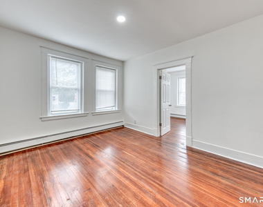 152 Oak Street - Photo Thumbnail 11
