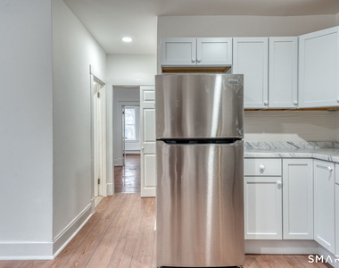 152 Oak Street - Photo Thumbnail 8