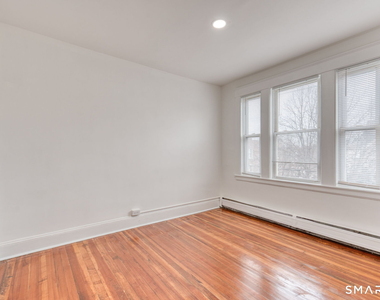 152 Oak Street - Photo Thumbnail 22