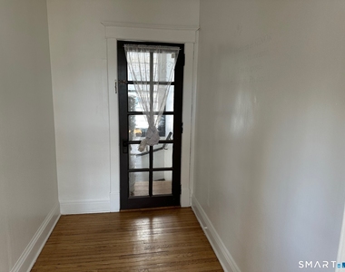 20 Taylor Street - Photo Thumbnail 1