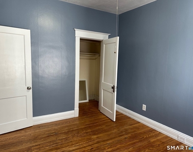 20 Taylor Street - Photo Thumbnail 14