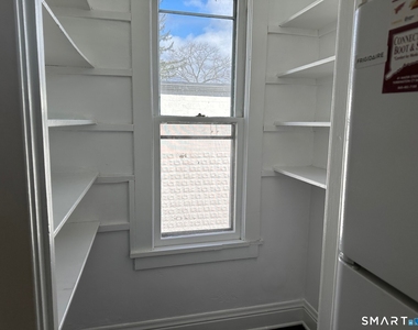 20 Taylor Street - Photo Thumbnail 12