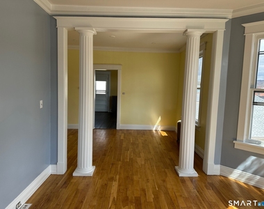 20 Taylor Street - Photo Thumbnail 4