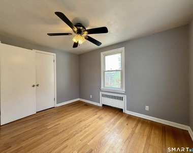 37 Alexander Avenue - Photo Thumbnail 11