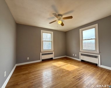 37 Alexander Avenue - Photo Thumbnail 6