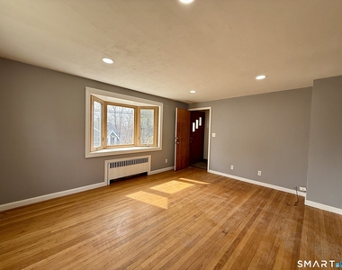 37 Alexander Avenue - Photo Thumbnail 1