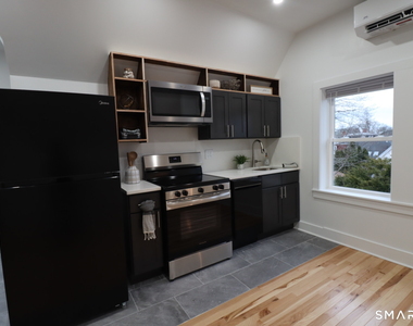 55 Channing Street - Photo Thumbnail 2