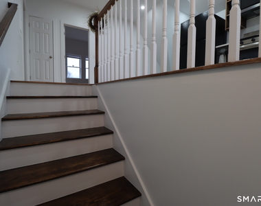55 Channing Street - Photo Thumbnail 12