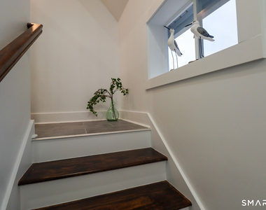 55 Channing Street - Photo Thumbnail 13