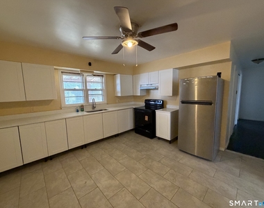 79 Rangely Street - Photo Thumbnail 6