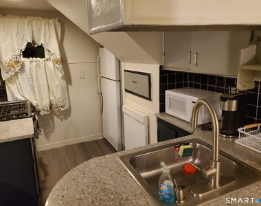 24-26 Judson Avenue - Photo Thumbnail 2