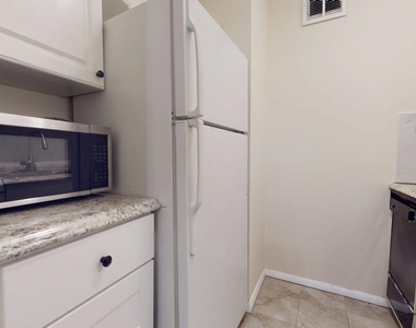 87-30 62nd Avenue - Photo Thumbnail 8