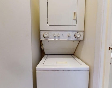 87-30 62nd Avenue - Photo Thumbnail 15