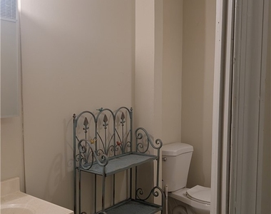 585 Fayette - Photo Thumbnail 5