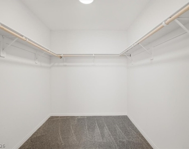 10920 Oregano Avenue - Photo Thumbnail 15