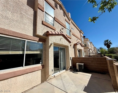3305 Cheyenne Gardens Way - Photo Thumbnail 18