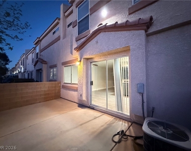 3305 Cheyenne Gardens Way - Photo Thumbnail 23